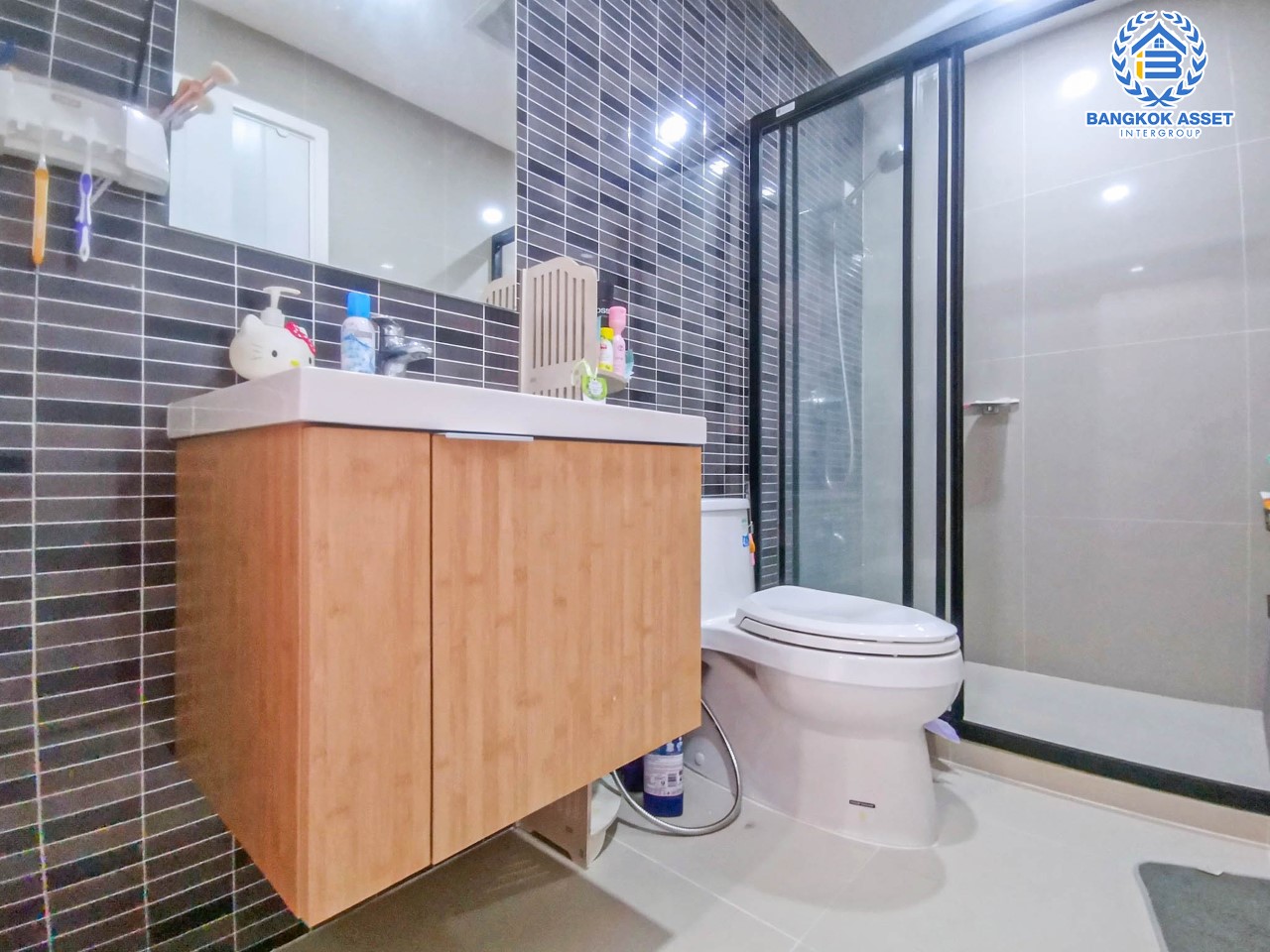 *****ทาวน์เฮ้าส์มือสองนนทบุรี บ้านสภาพใหม่ ม.พาทิโอ พระราม5-สิรินธร บ้านหลังใหญ่ 3 ชั้น บนเนื้อที่ 18.1 ตร.ว. ฟังก์ชัน พร้อม 3 ห้องนอน 3 ห้องน้ำ จอดรถได้ 2 คัน บนทำเลเดินทางสะดวก เชื่อมต่อถนนหลานเส้นทาง ใกล้รถไฟฟ้าสายรถไฟฟ้า สายสีแดง "บางบำหรุ"